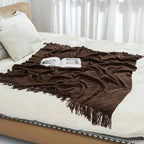 Nordic Solid Casual Blankets Throws Soft Comfortable Knitted Shawl Sofa Blanket Bed End Cover Travel Hotel Decorative Bedspread