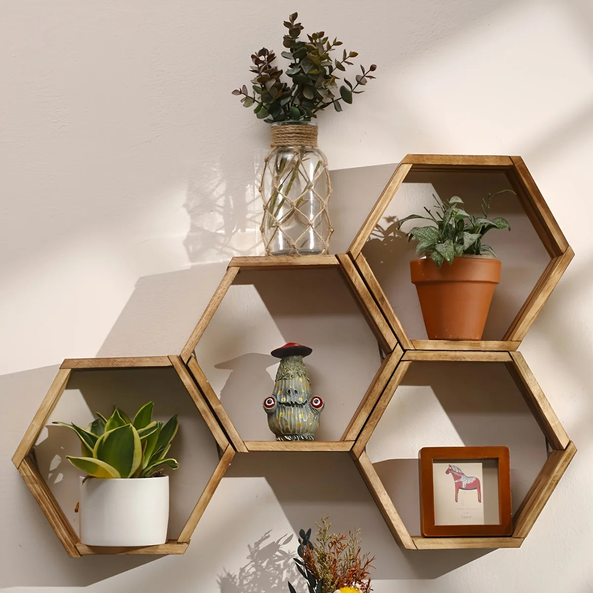 Hexagon floating wall shelf, hexagon storage rack - for home decoration lovers - perfect gift - suitable for bathroom, bedroom - Sleek Surprises