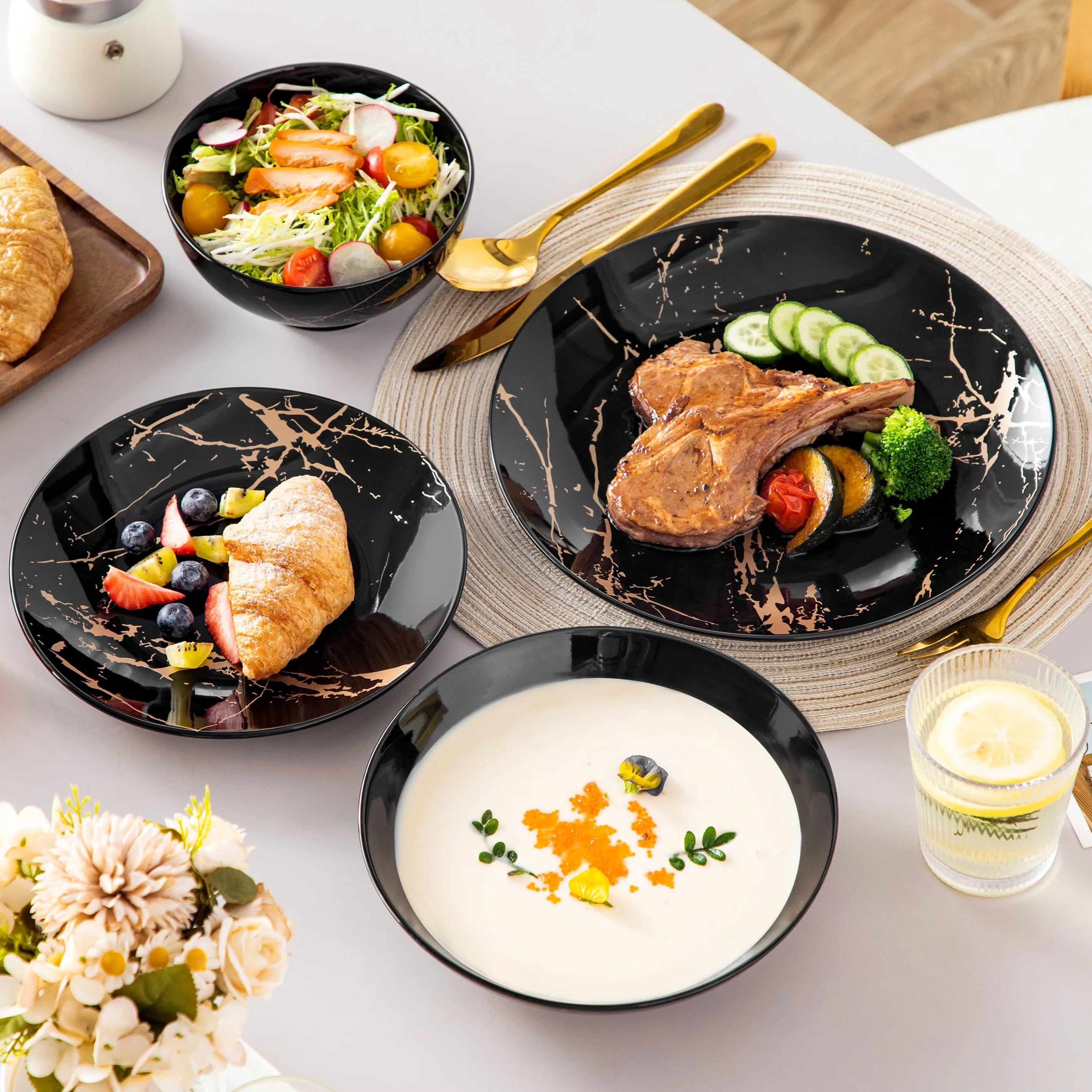 24 Piece Ceramic Dinnerware Set