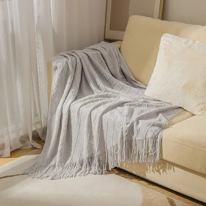 Nordic Solid Casual Blankets Throws Soft Comfortable Knitted Shawl Sofa Blanket Bed End Cover Travel Hotel Decorative Bedspread - Sleek Surprises