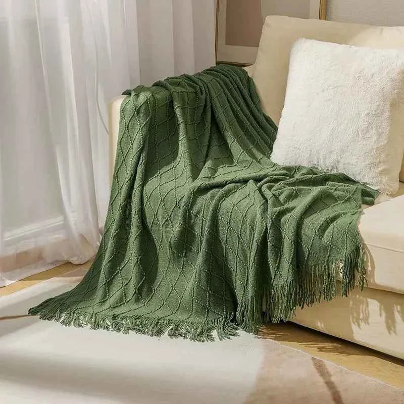 Nordic Solid Casual Blankets Throws Soft Comfortable Knitted Shawl Sofa Blanket Bed End Cover Travel Hotel Decorative Bedspread