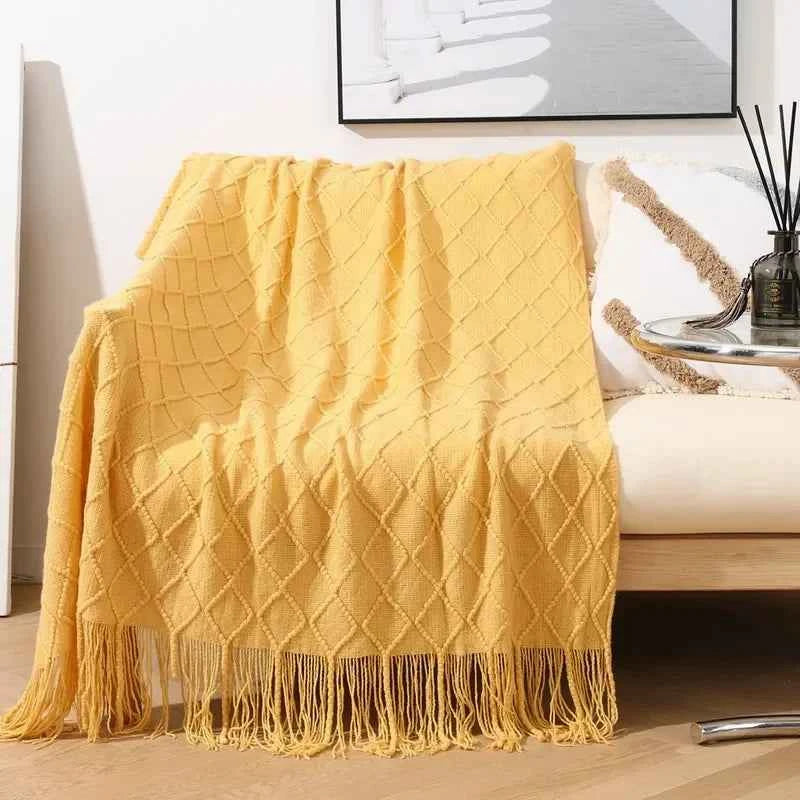 Nordic Solid Casual Blankets Throws Soft Comfortable Knitted Shawl Sofa Blanket Bed End Cover Travel Hotel Decorative Bedspread